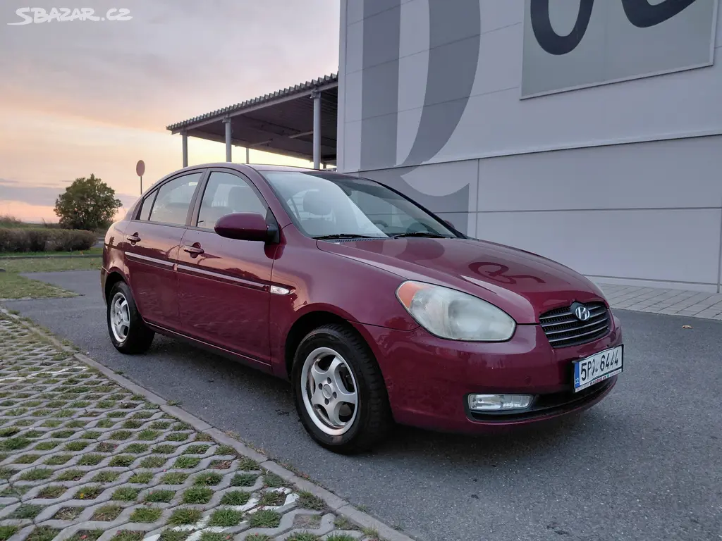 Hyundai Accent, 1.5CRDI 81KW 2.MAJ SPOLEHLIVÉ